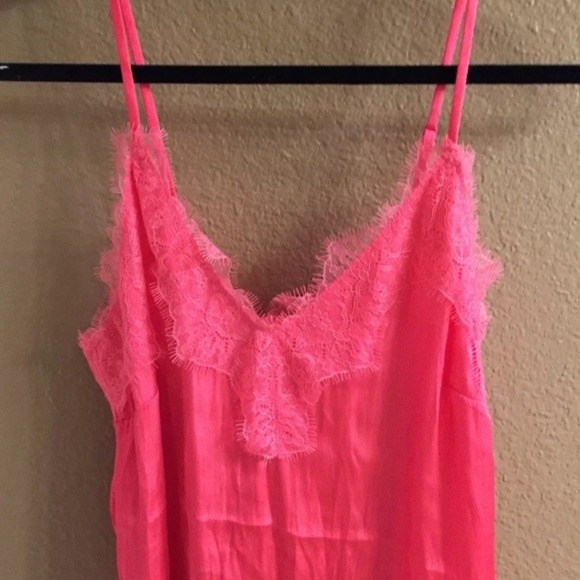 H&M Pink Satin Lace Trim Camisole Spaghetti Strap Tank Blouse -New -Size 2 -XS - Picture 3 of 7
